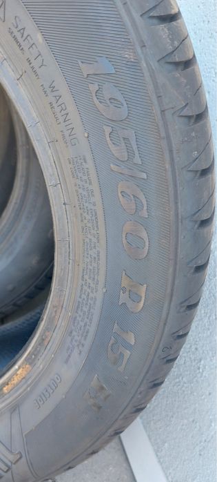 Anvelope vara 195/60/ R15