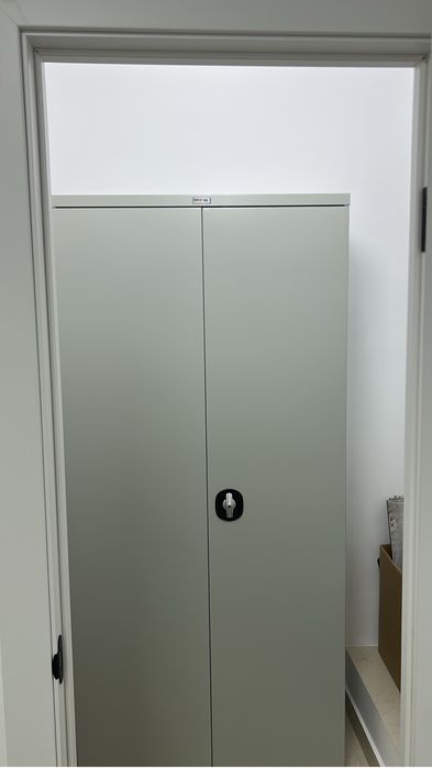 Сейф шкаф металический