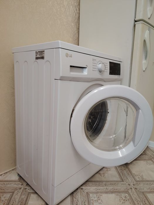 Продается стиральная машина