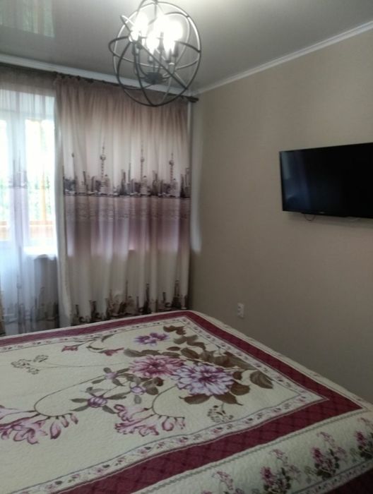 Абая! 1-но комнатная в центре