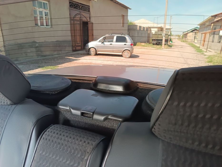 Volga gaz 3110 ..