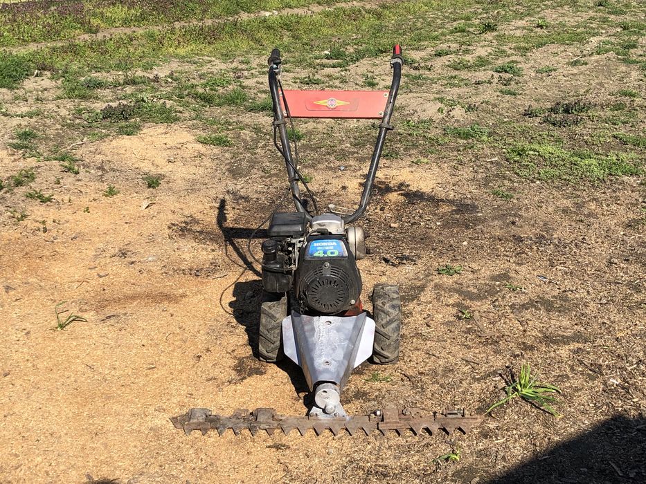 Vand cositoare Honda urgent