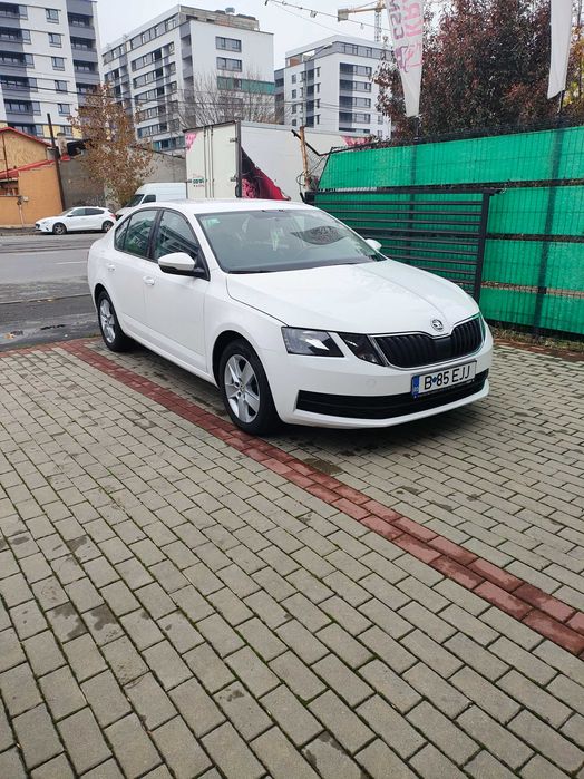 Skoda 3 facelift  79000 km