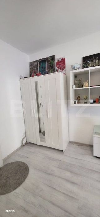 Proprietate Exclusivista: 2 Case, Piscina si Teren de Tenis pe 3833 mp