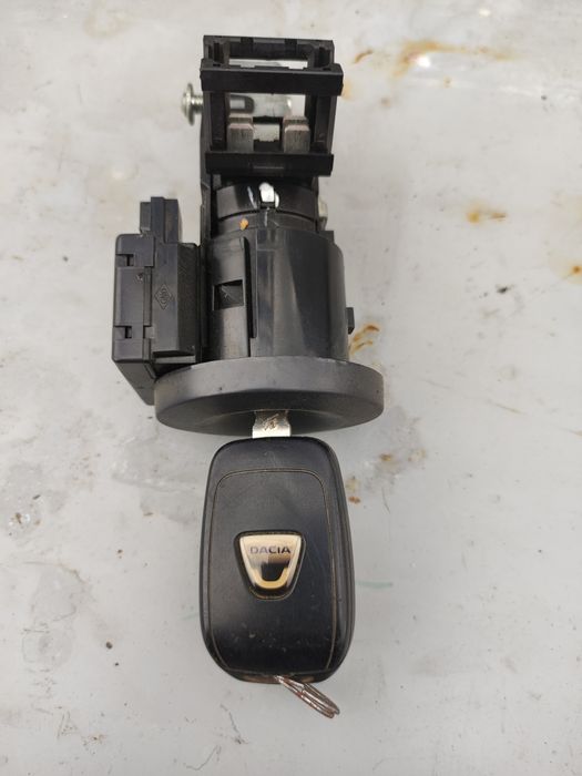 Contact Dacia Dokker Lodgi Logan