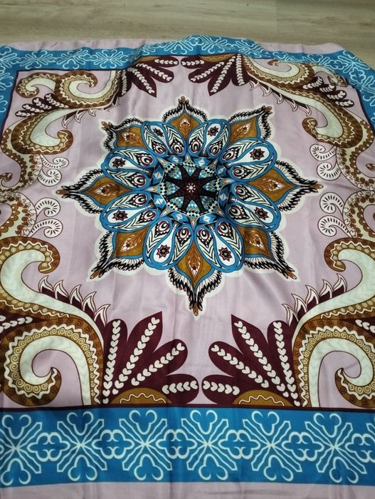 Платки палантины, полотенца в упаковке, листайте