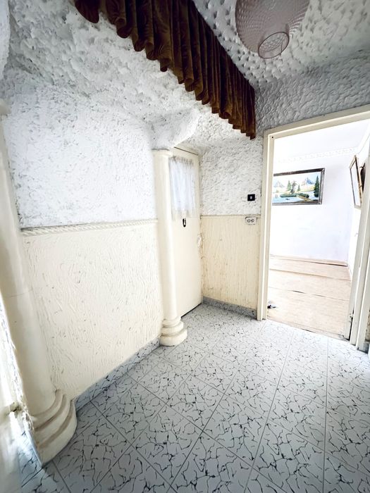 Apartament 2 camere Baicoi