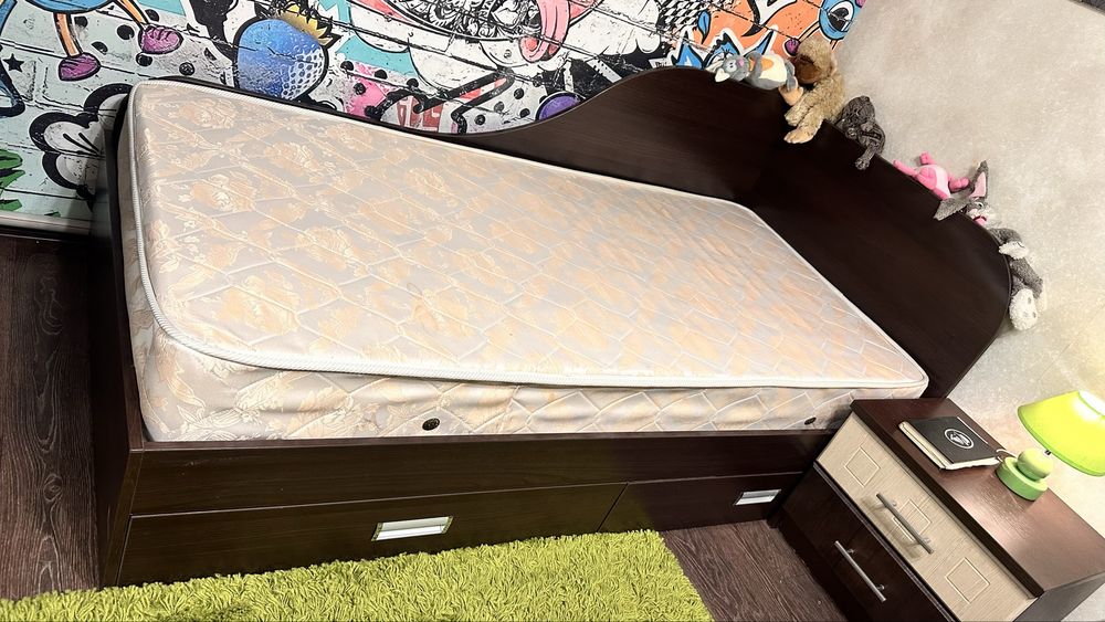 Продам детскую кровать