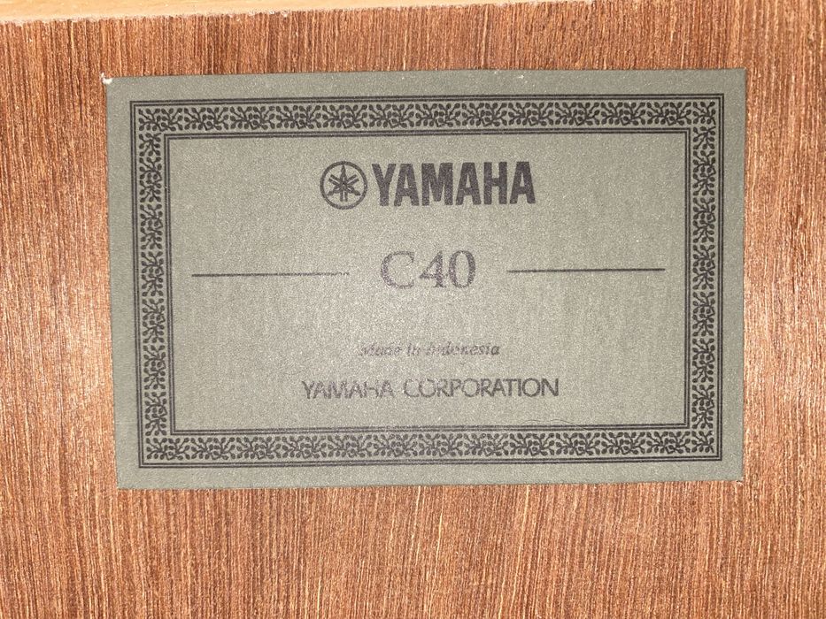 Гитара yamaha c40
