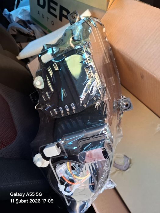 Seat Altea Фарове чисто нов