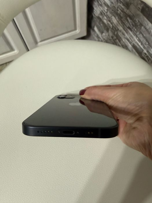 Iphone 12 за части