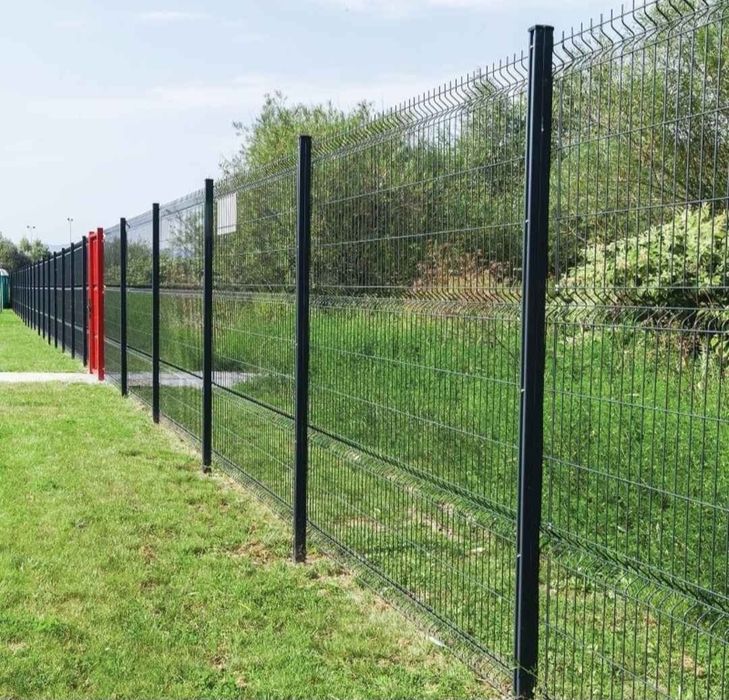 Construim Garduri si Porti din Panou stil Jaluzele, Sipca Metalica, Tabla Cutata, Plasa Bordurata, Fier Forjat, BCA si alte modele disponibile