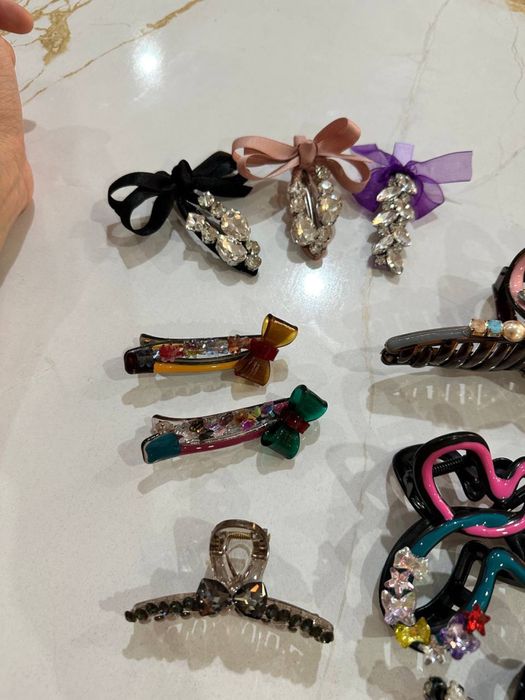 Заколки разные новые