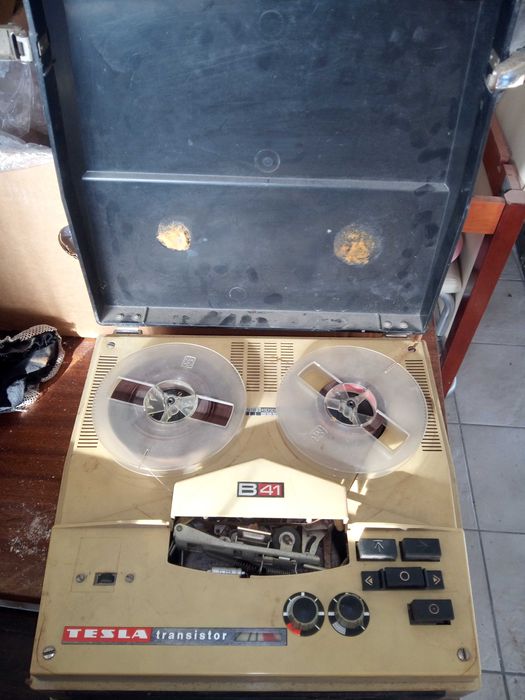 Vand magnefofon Maiak, Tesla si televizoare, radio pe lampi.