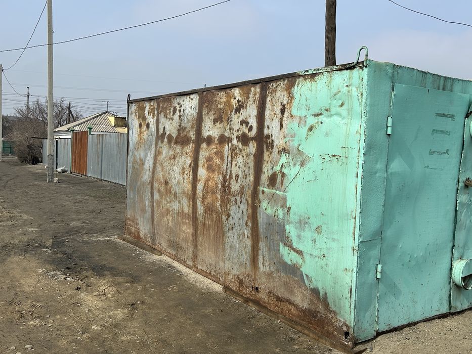 Продается металлический гараж.