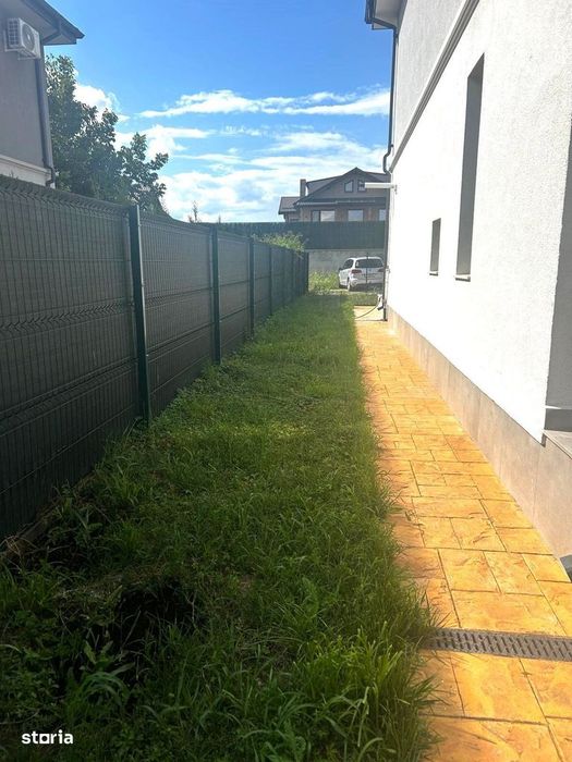 Casă de închiriat | 5 camere | Curte de 400 mp | Corbeanca
