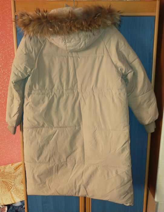 Продам пуховики женские