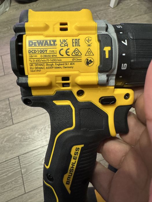 DeWalt DCD100Y + baterie XR 18V 2Ah – fără încărcător