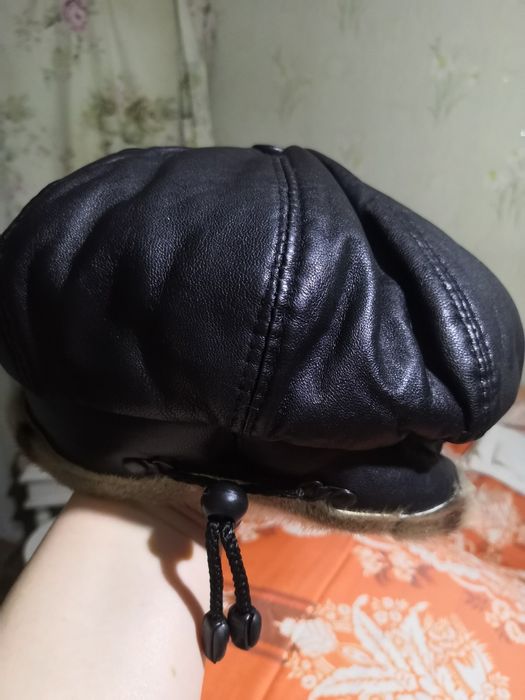 Срочно тёплая кепка.