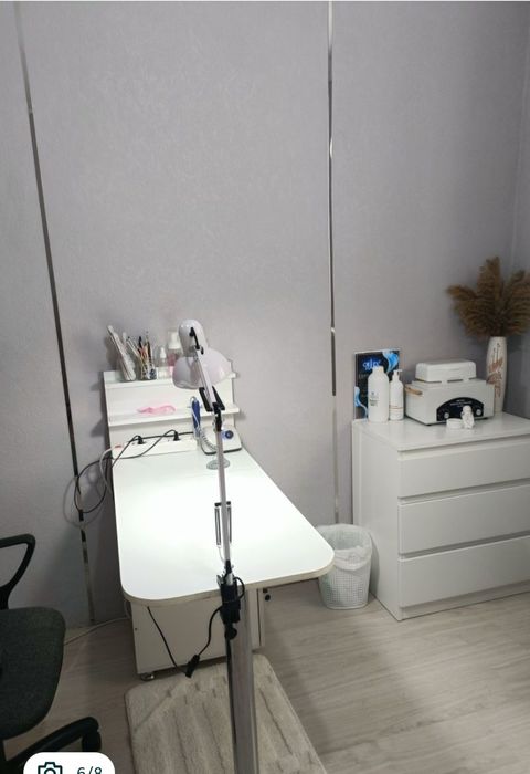 Маникюрный стол новая