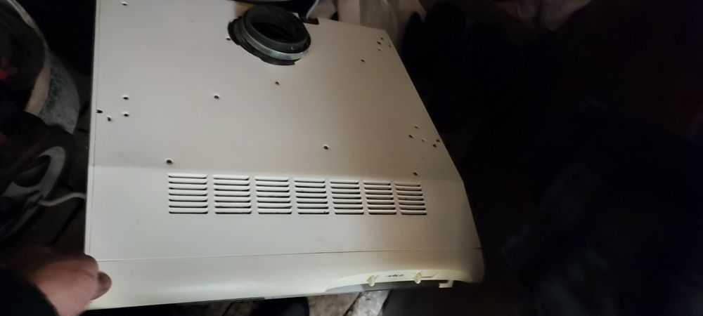 Продам вытяшку Elika