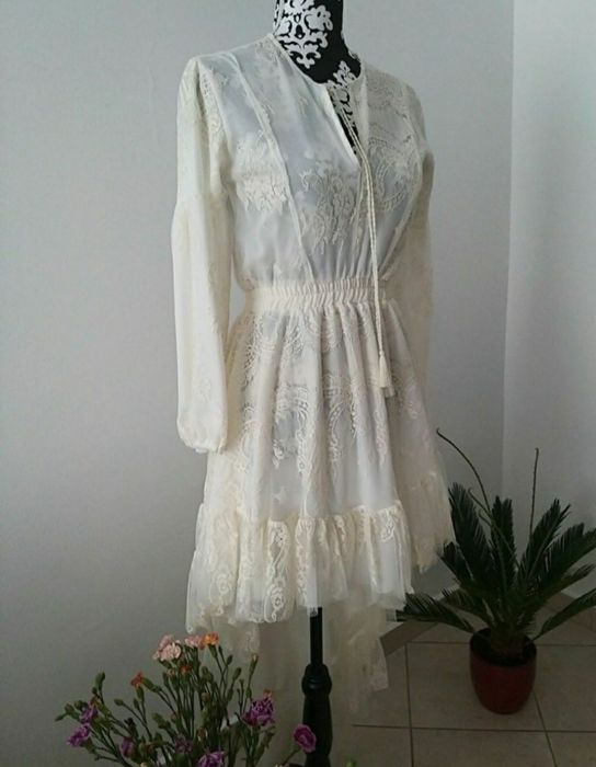 Rochie alba de eveniment