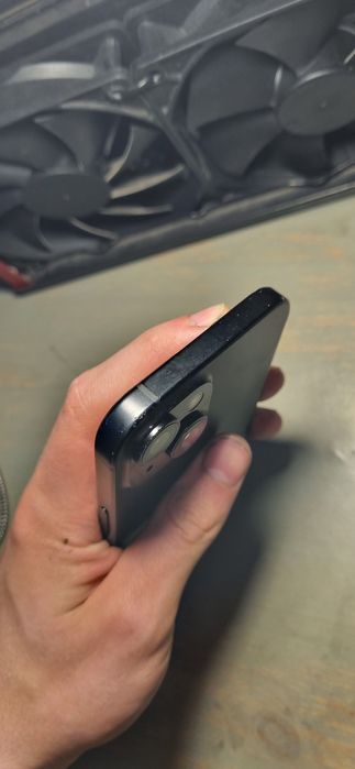 iPhone 15 с коробкой