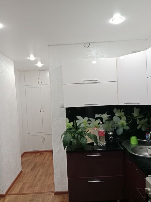 Срочно продам 2 комнатную квартиру
