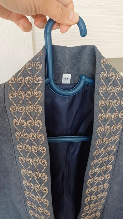 Қазақи киімдер ер және әйел адамға