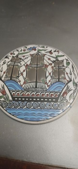 Цветни керамични подложки или за стена