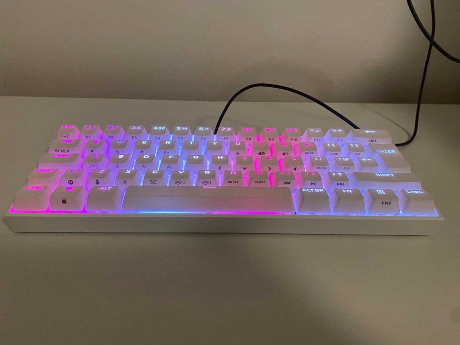 Tastatura mecanica gaming Corsair K65 mini 60%, iluminare RGB