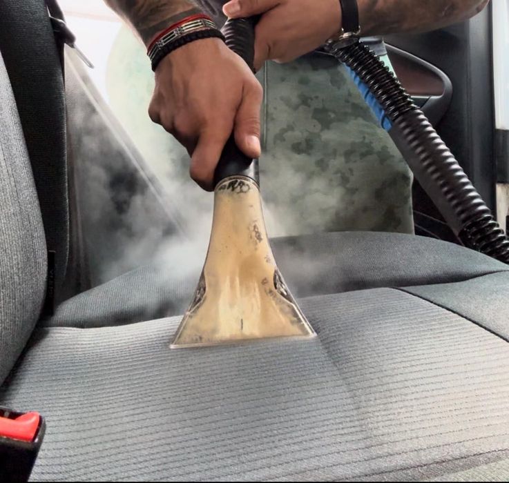 Curatare profesionala cu abur canapele scaune