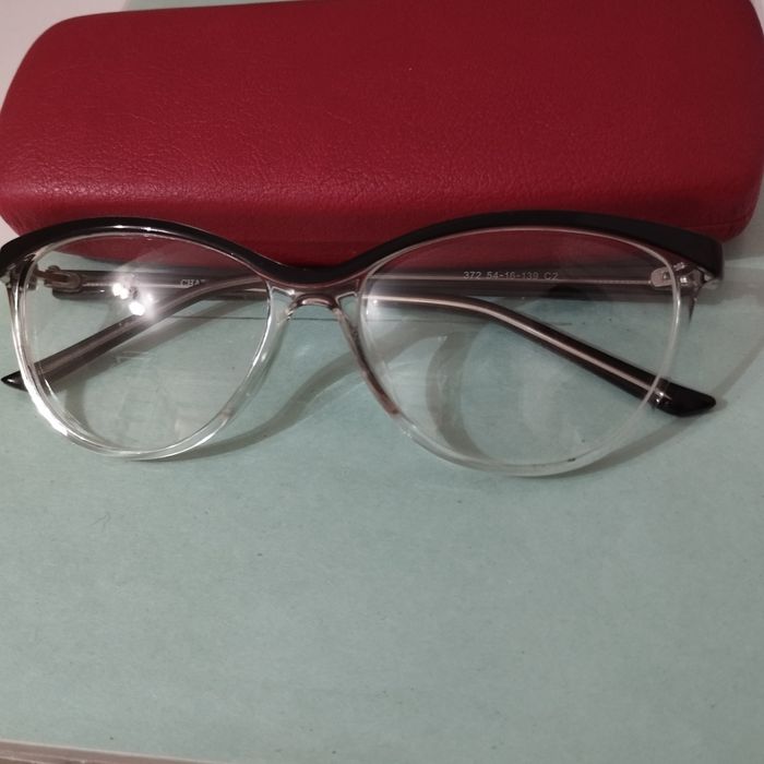 Продам очки от зрения