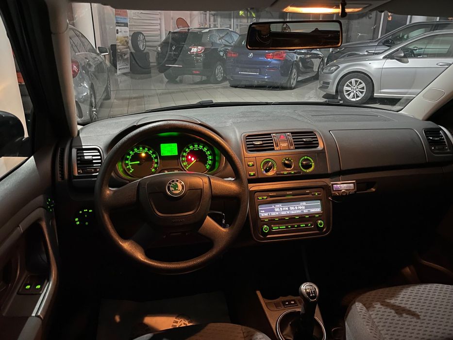 Skoda Fabia DEALER/GARANTIE 1 AN/CLIMATIC/Pilot/Computer/Bluetooth/Recent import