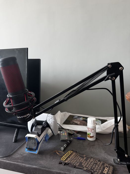 Микрофон hyperX quadcast