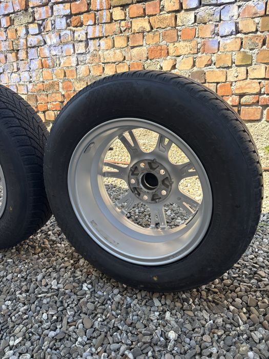 Set jante aliaj R 15 (5x112) cu anvelope 195/65R15, merg pe Seat,VW,Skoda,Audi
