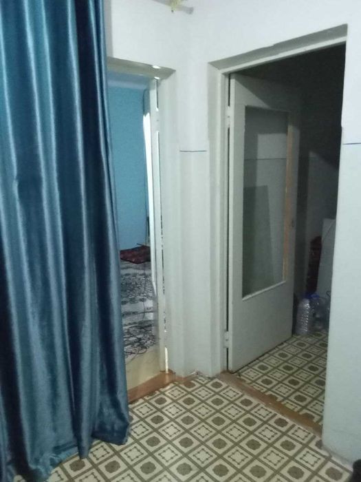 Қувасой шаҳрида жойлашган 3-хонали квартира сотилади