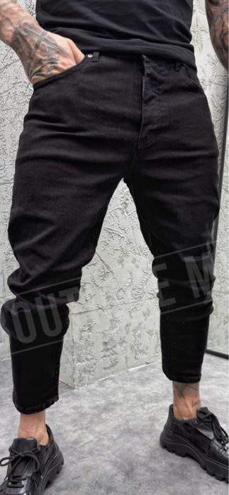 Мъжки дънки голям размер / размер 44 номер /цвят черен / колан 110 см.