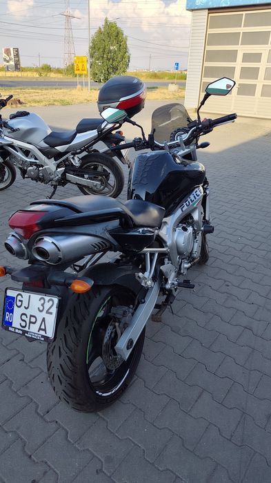 Vând Yamaha FZ6, an 2004, in stare excelenta!