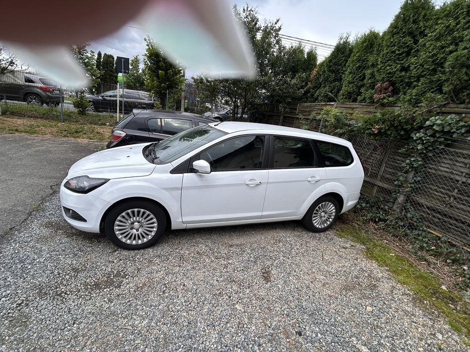 FORD Focus 2010 — imagine 5