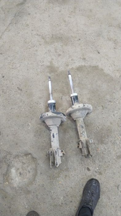 Стойки на Subaru Outback!