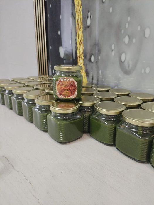 Натульный зеленый мёд