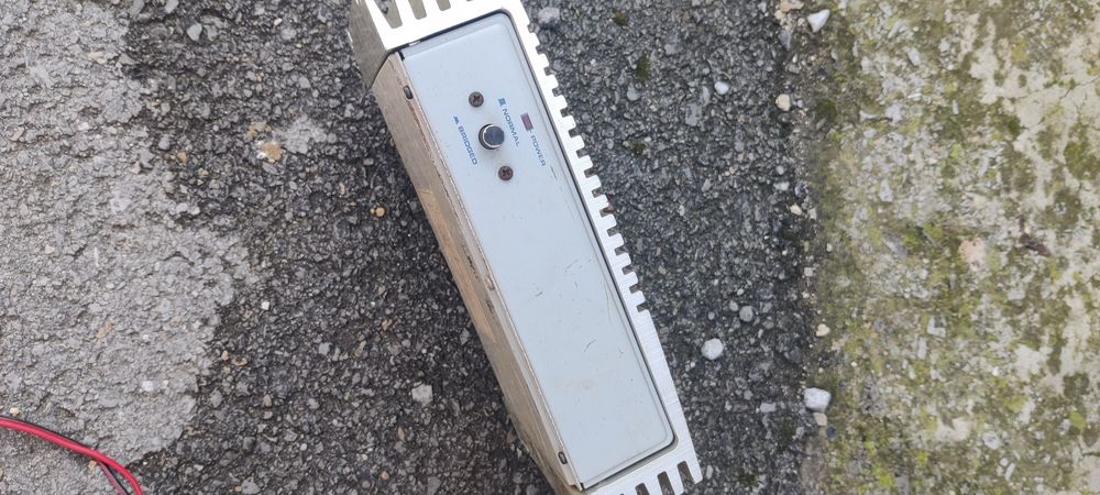 Бас туба и усилвател Magnat