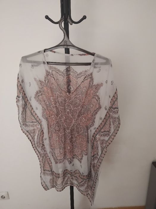 Продам платья лето