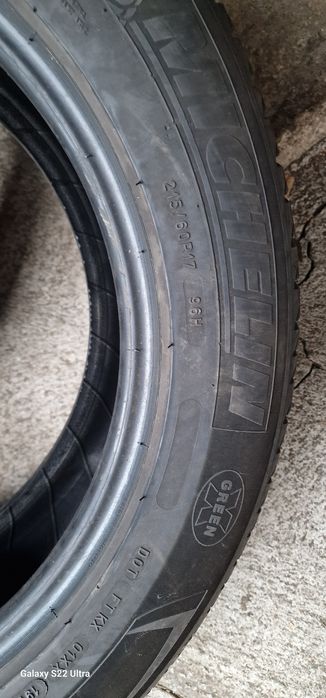 215/60/17 Michelin Primacy 3