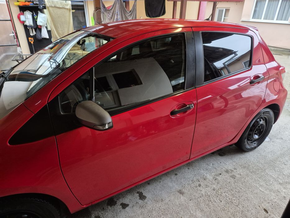 Toyota yaris 3 benzina 1.o