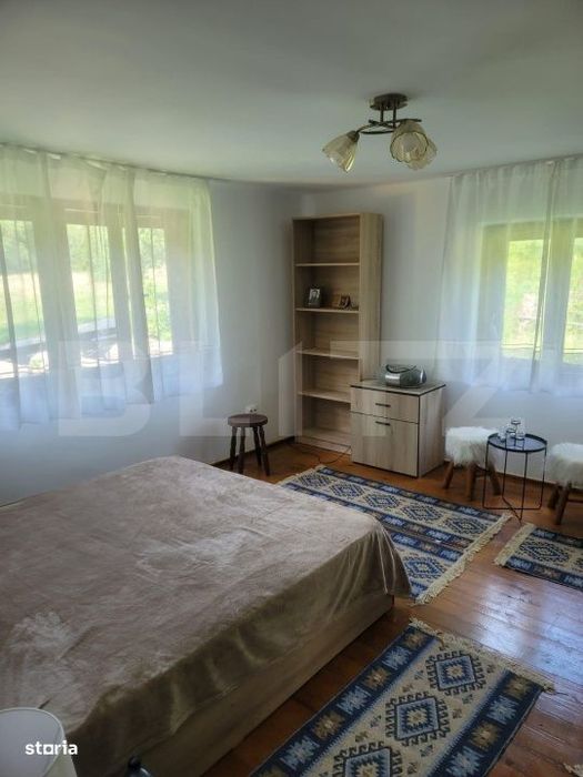 Casa de vanzare, 135 mp si 5 hectare de teren, langa Deva