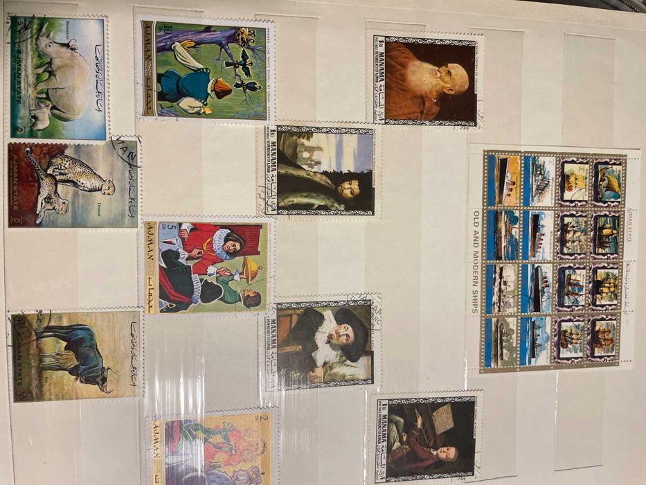 Vand clasor cu timbre straine si romanesti.