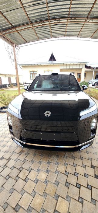 Электромобиль NIO ES8