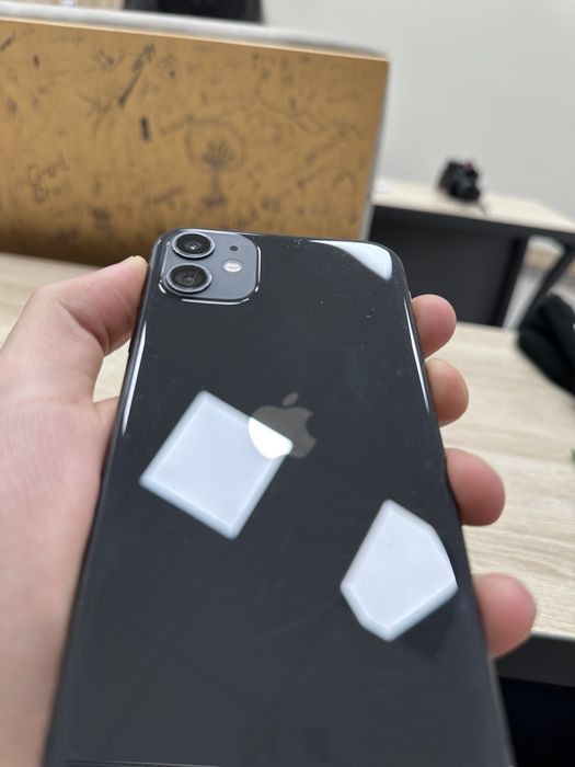 iPhone 11  128gb black